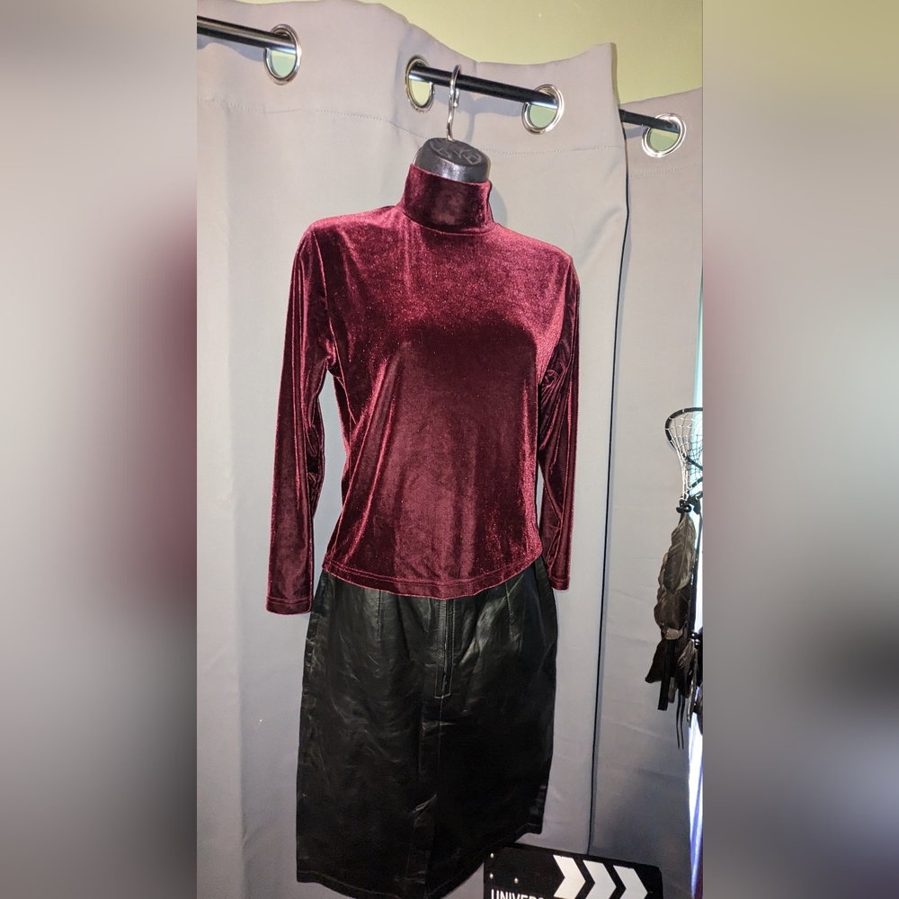 Vintage Christie & Jill velvet turtleneck